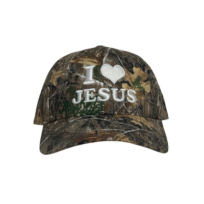 I <3 Jesus Snapback - Realtree (white font)