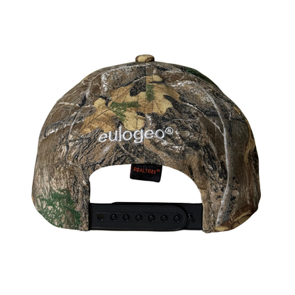 I <3 Jesus Snapback - Realtree (white font)